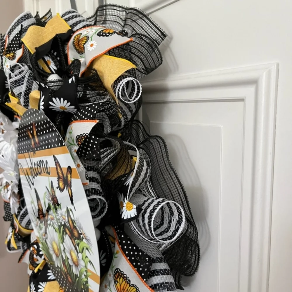Monarch butterfly wreath